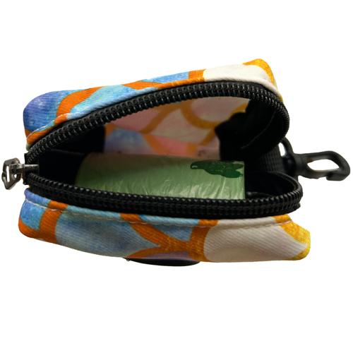 Latched Poop Bag Holder - Scales
