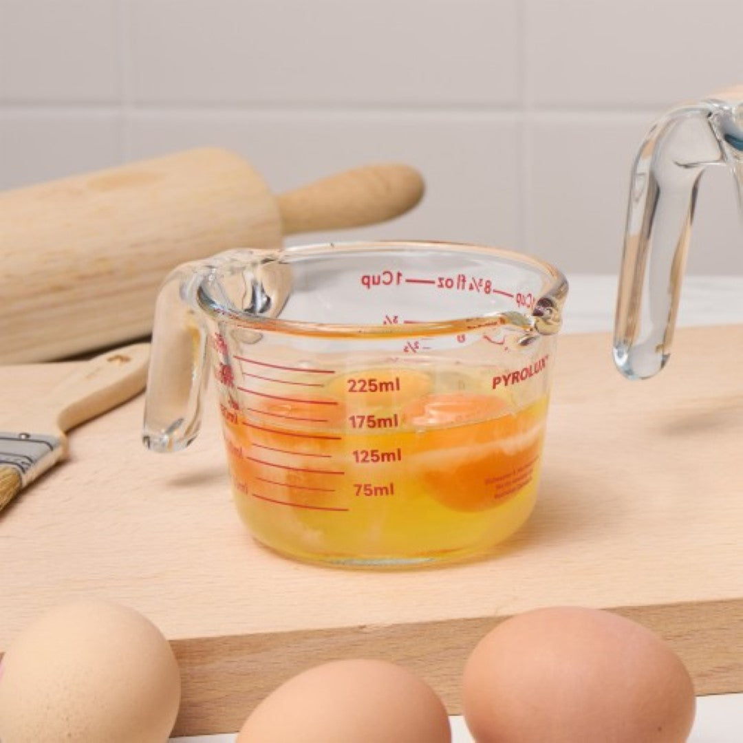 Glass Measure Jug - PYROLUX (250ml/1 Cup)