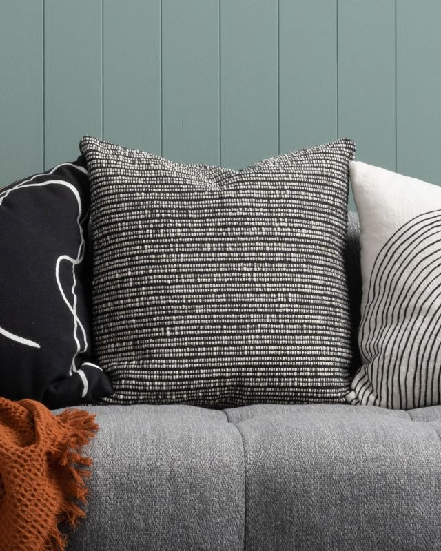 Harris Cushion - Black 50x50cm - OLLO