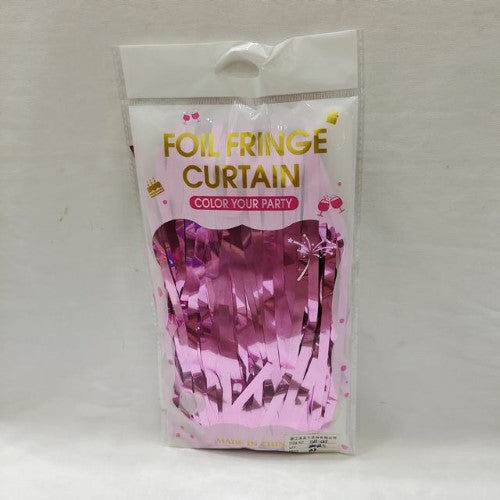 Shimmering foil fringe curtains (1x2m, set of 6) for dazzling party backdrops and festive decor.