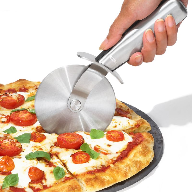OXO - STEEL Pizza Wheel