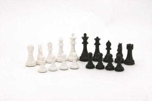 101mm Dal Rossi Italy Black & White Chess Pieces