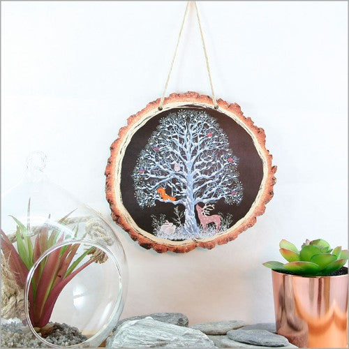 Handcrafted wood slice wall art featuring a festive Christmas design, perfect for cozy holiday decor. Ready to hang.