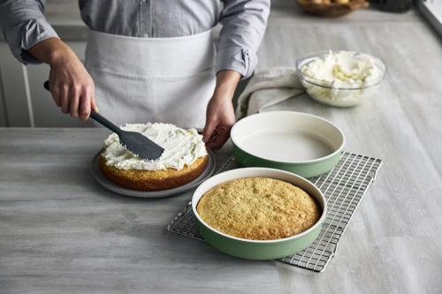 GreenPan Round Cake Pan 23.4cm x 5.5cm - PFAS Free