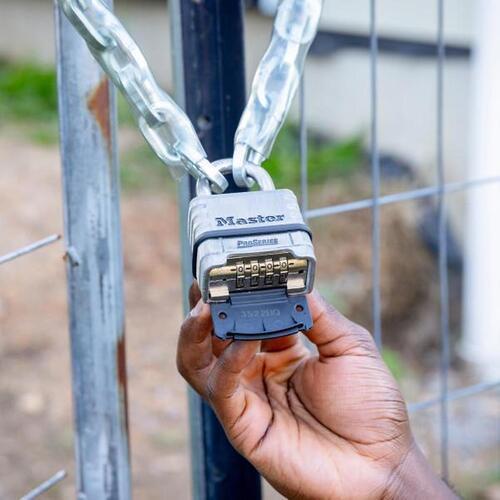 Master Lock Pro Series Combination Padlock 57mm 1174D