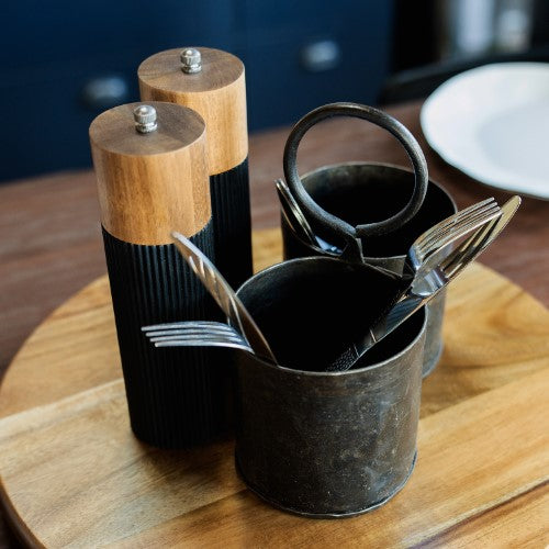 Salt and Pepper Grinders - Keepsake Noir (Black/Natural)