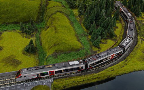 Hornby Trains - Grter Anglia CL.755/4 'Flirt'