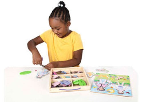 Melissa & Doug - Best Friends Magnetic Dress-Up