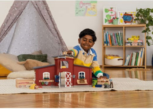 Schleich - Red Barn with Animals & Accessories