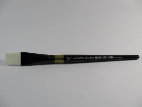 Das S1008f Taklon Flat 3/4" Artist Brush with synthetic bristles for versatile painting and comfortable control.