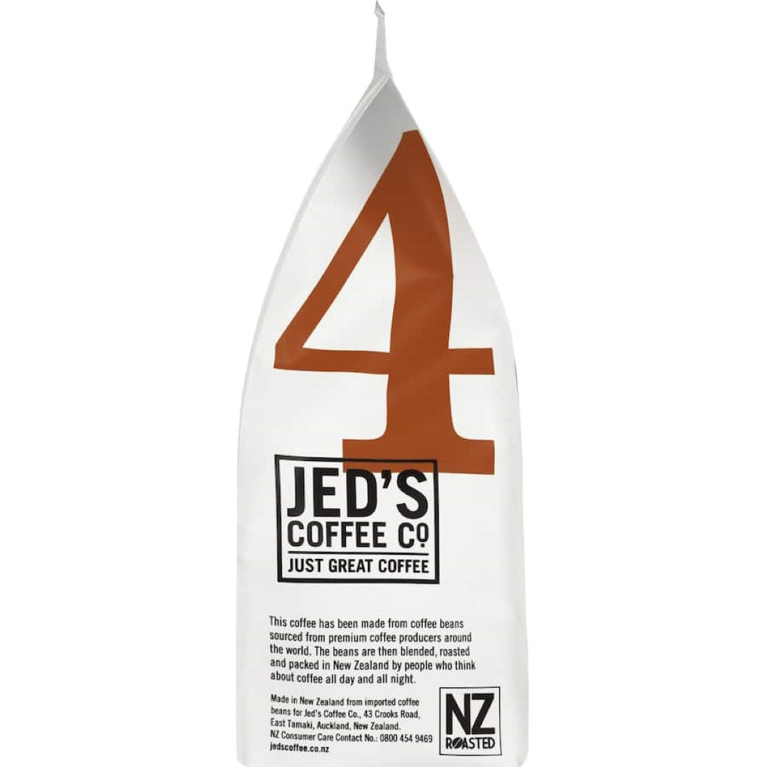 Premium dark roast coffee beans, very strong flavor, perfect for espresso or drip brewing, eco-friendly packaging support.