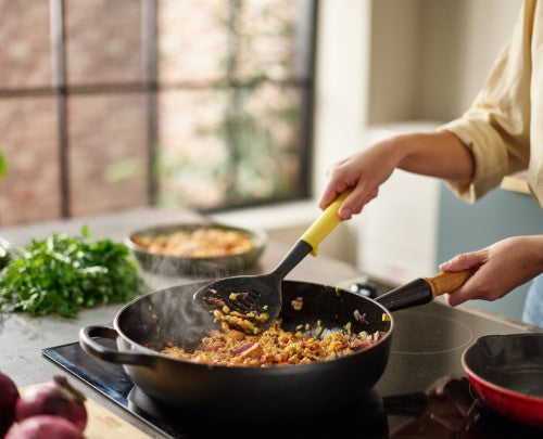 Slotted Turner with integrated tool rest - Joseph Joseph Duo