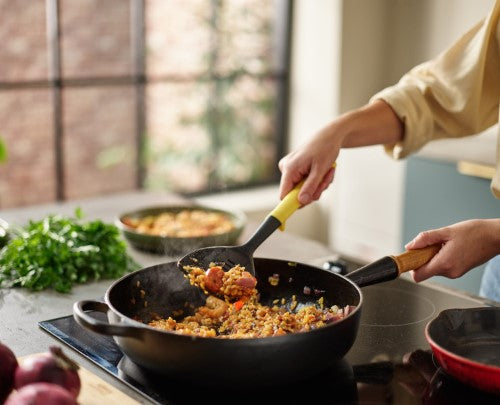 Slotted Turner with integrated tool rest - Joseph Joseph Duo