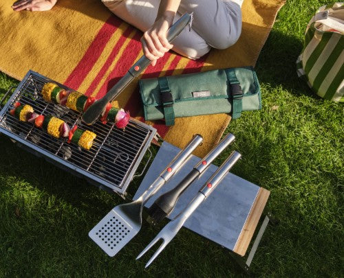 GrillOut BBQ Turner with retractable head - Joseph Joseph