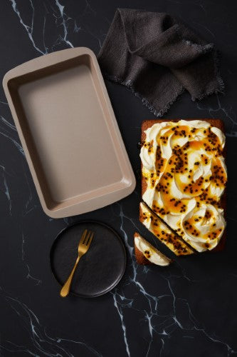 Ceramabake Rectangle Cake Pan 28x18cm - Stanley Rogers