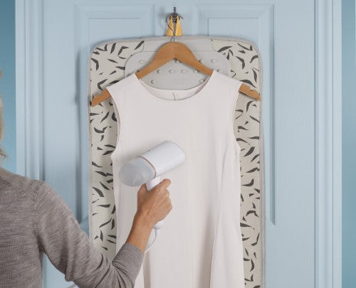 Swift Ironing Mat - Ecru Scatter - Joseph Joseph