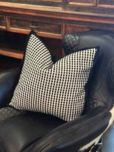 Snugg & Co. Cushion Cover - Jacquard Cushion Cover - Version 1