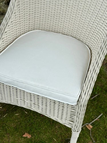 Noosa Outdoor Wicker withoutdoor Seat Cushion - White