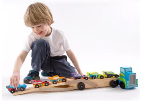 Melissa & Doug - Jumbo Race-Car Carrier