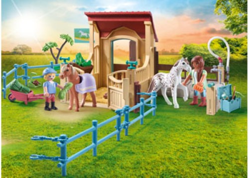 Playmobil - Riding stable