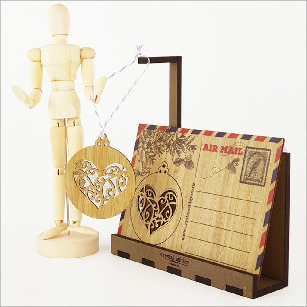 Bamboo Postcard - KWW Heart Bauble (15.6 x 11cm)