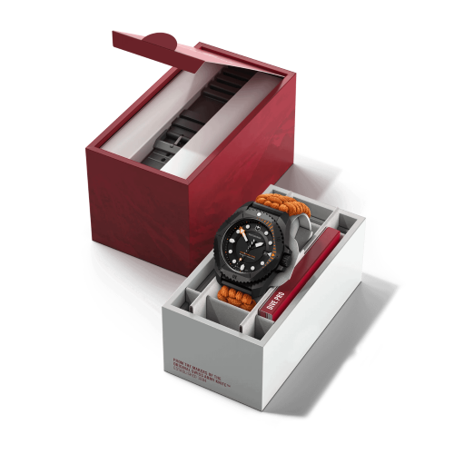 Watch - VICTORINOX Dive Pro 43mm Black Dial Orange Paracord Strap