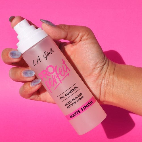 Setting Spray - LA Girl PRO Perfect (Blurring Matte)