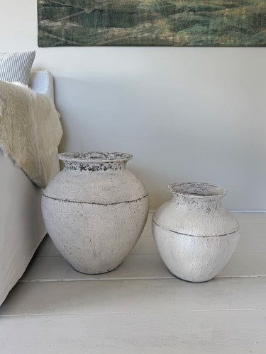 Lombok Urn - Ivy Dappled Whitewash Large (40 x 43cm)