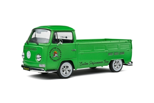 Diecast Model - 1968 Volkswagen T2 Pickup - Scale: 1/18 (Smartfox)