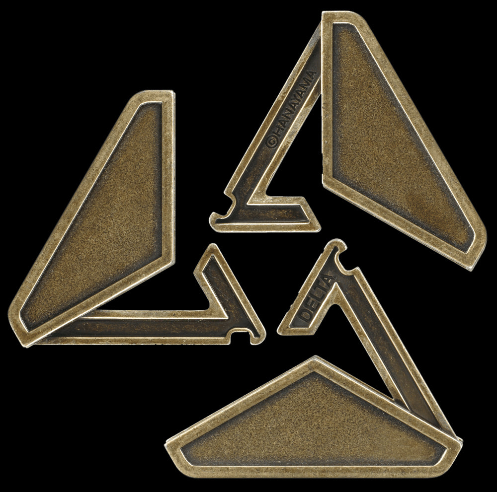 Huzzle Puzzle: Delta (Lv3) features three interlocking pieces designed to enhance problem-solving skills; perfect for ages 8+.