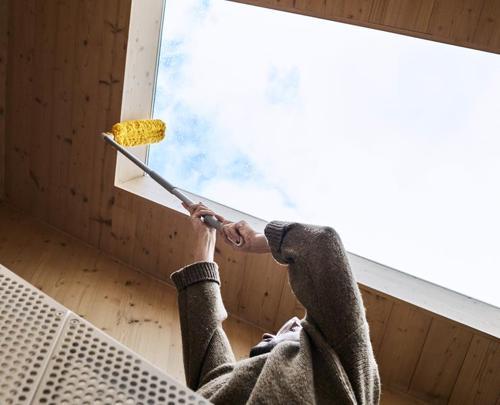 CleanTech Adjustable HighZone Duster - Joseph Joseph