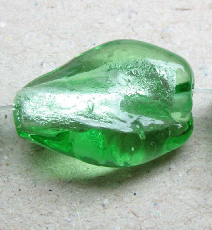 Beads - Glass Foil Beads - 14x13 Glass Foil Twist 4beads - Set of 3 GREEN