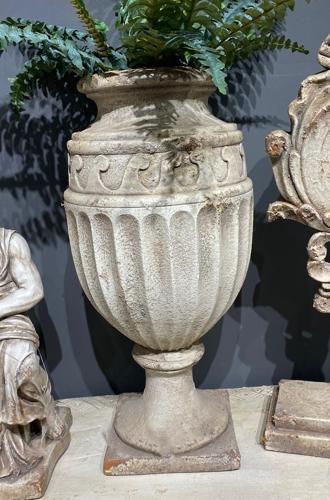 Vintage Urn - Antique Marble - 300 X 300 X 600