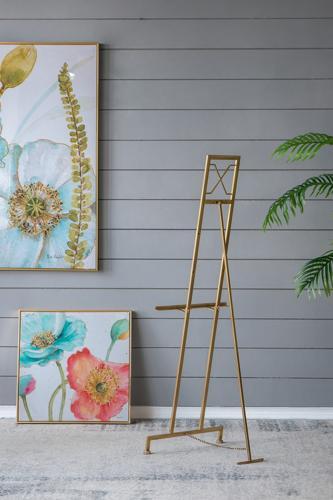 Ameca Floor Easel