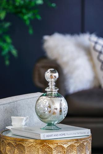 Antique Mirrored Vase - 150 X 150 X 280