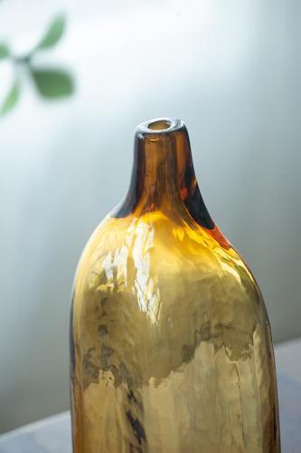 Yellow Vase - 140 X 95 X 300