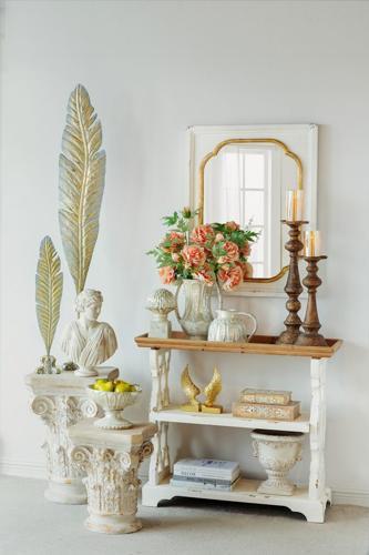 Roman Plinth - 410 X 410 X 620