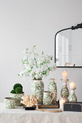 Flower Vase - 165 X 165 X 295