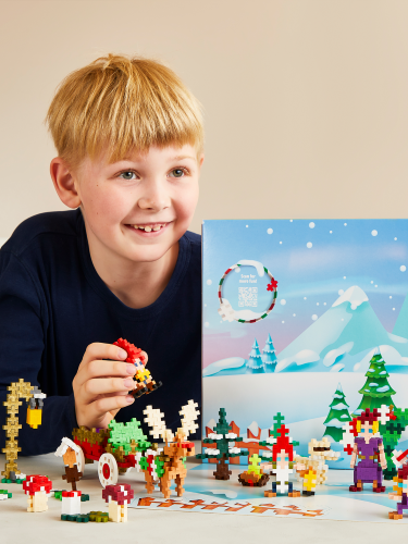 Plus Plus Christmas Advent Calendar - Santa's World