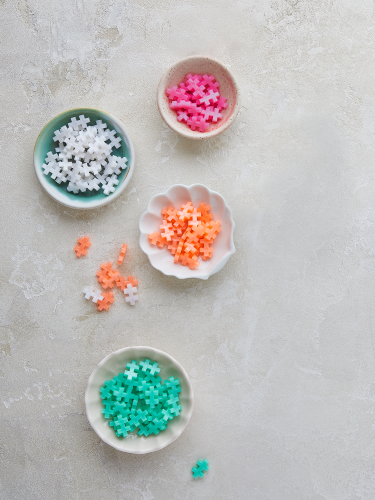 Plus Plus Building Set - Pearl Mix (240 pcs Tube)