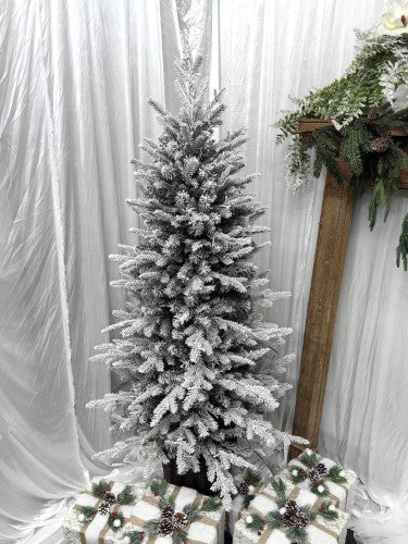Snowy PE Pine Tree with Pot & 200 LED warm Lights (5')