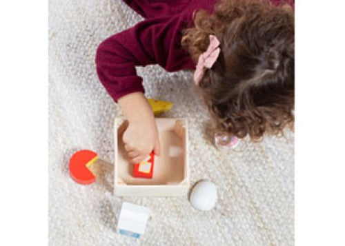 Melissa & Doug - Wooden Food Groups Play Set - Dairy (NEW)