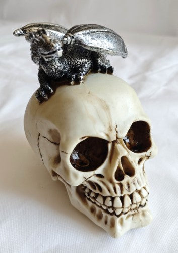 Ornament - Skull with Gargoyle (14 × 15.5cm)