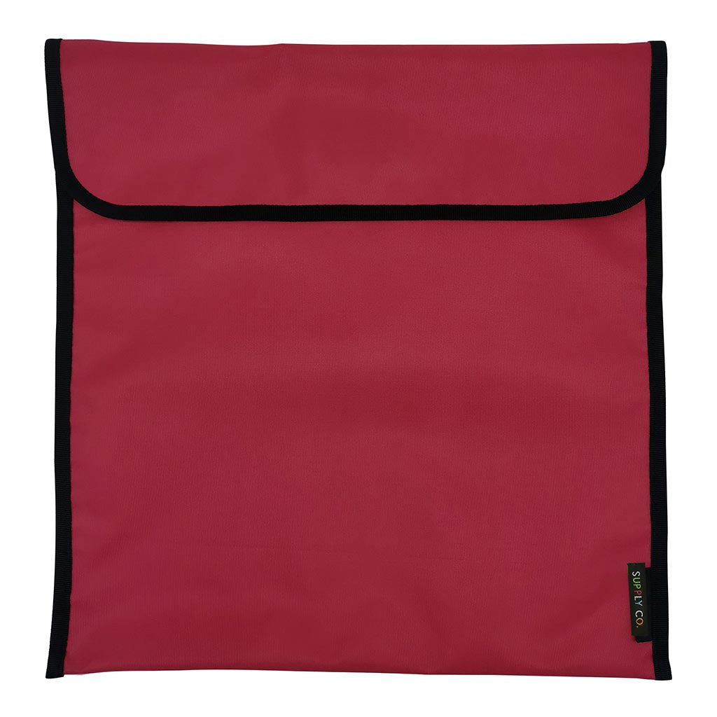 Durable burgundy homework bag, 36x33cm, spacious for school supplies, with hook and loop fastener for quick access.
