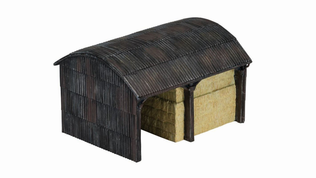 Hornby Country Farm Dutch Barn model, showcasing intricate detailing for realistic rural railway scenes.