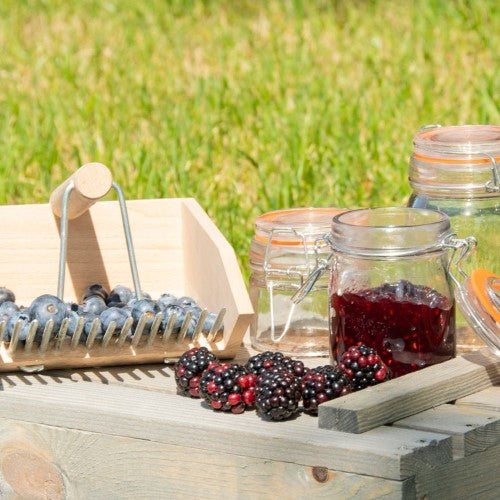 Wooden Berry Picker Harvesting Tool 14 x 22 x 11cm