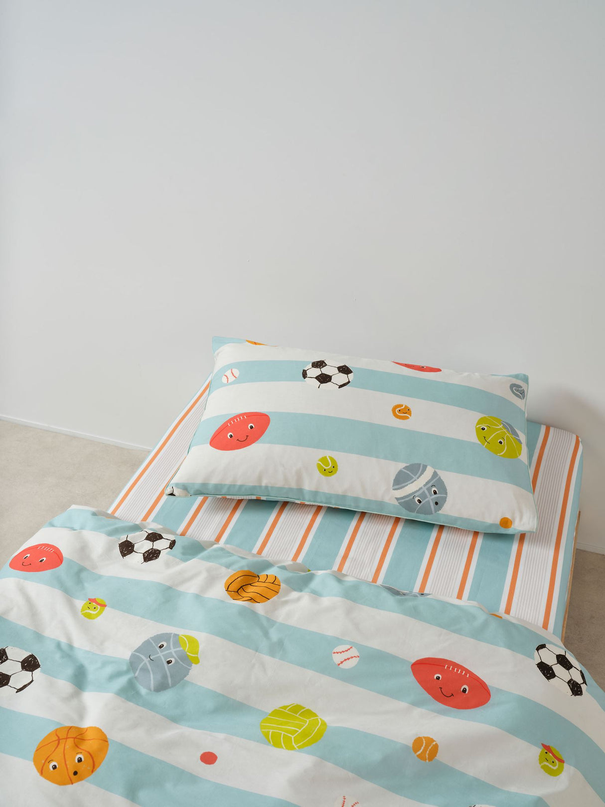 Have a Ball Duvet Cover Set by Linen House Kids - Double (Multi)