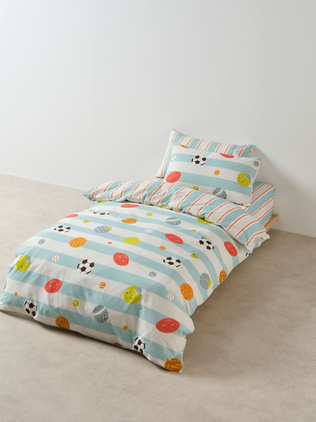 Have a Ball Duvet Cover Set by Linen House Kids - Single (Multi)