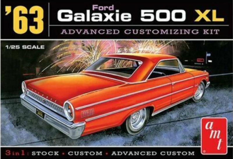 Detailed 1/25 scale model kit of the iconic 1963 Ford Galaxie, perfect for classic car enthusiasts and hobbyists.