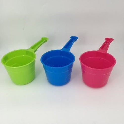 Durable and efficient Scoop(151JM) set of 12, ideal for precise portioning of dry and liquid ingredients in kitchen or crafting.
